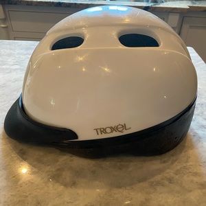 Troxel Women’s Riding Helmet